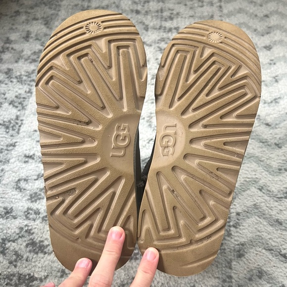 Ugg Classic Il Shimmer Metallic Bootie Silver Girls Winter Boots - Picture 10 of 12